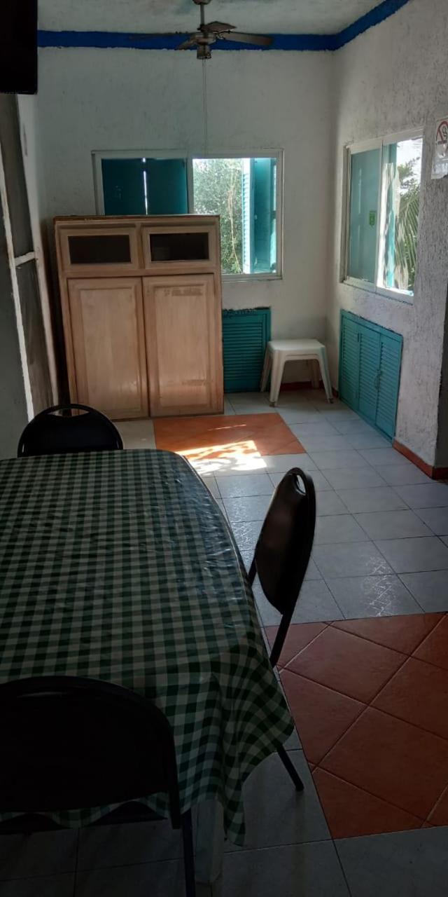 Posada Marpez Канкун Екстер'єр фото